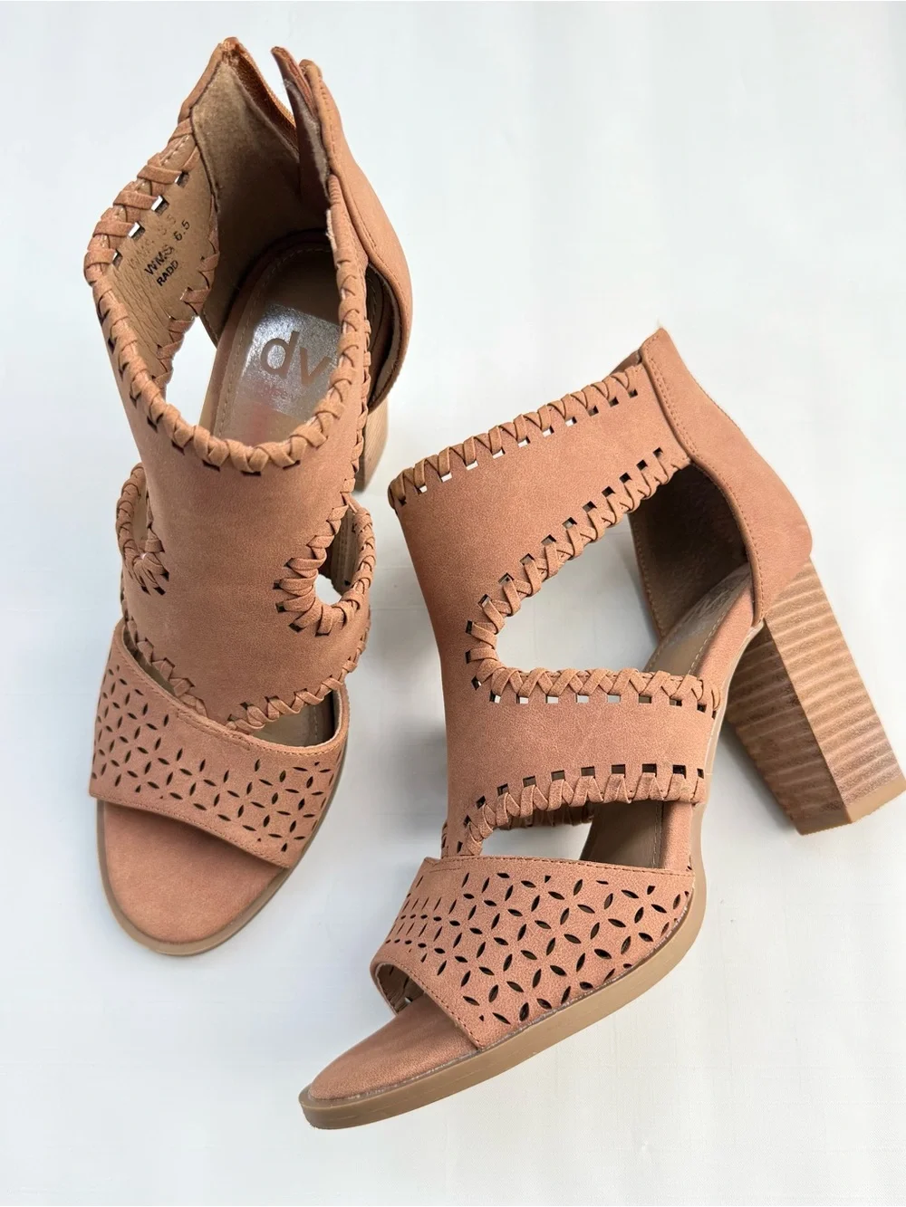 DV by Dolce Vita 